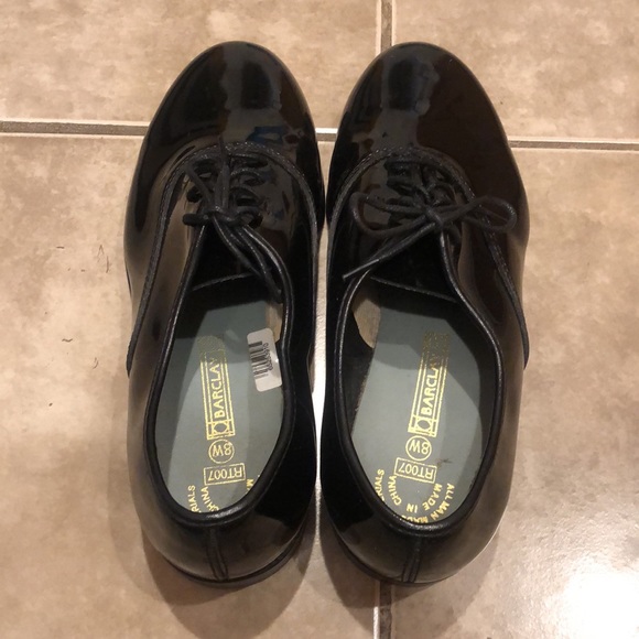 Barclay Shiny Men’s Oxford size 8W. Practically new! - Picture 14 of 16